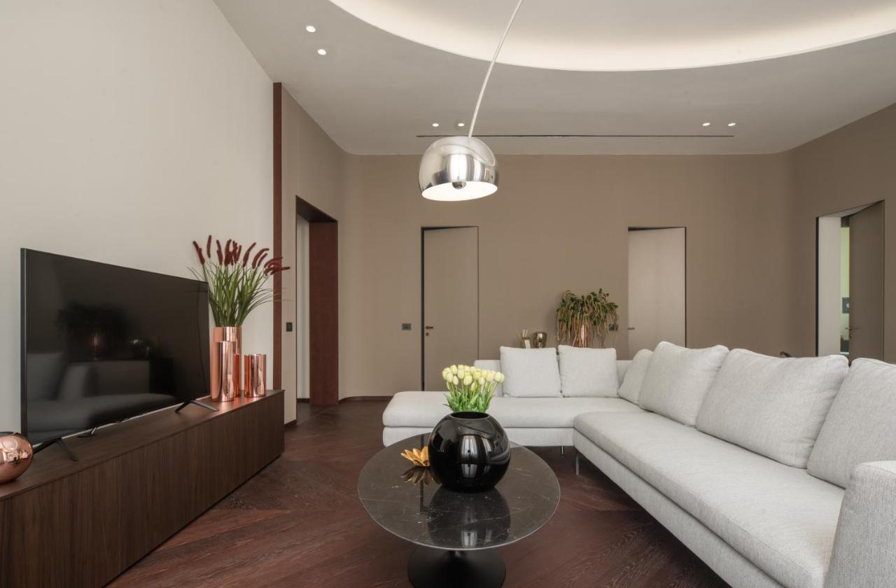 Sant'Ambrogio Luxury Apartment R&R Milán Exterior foto